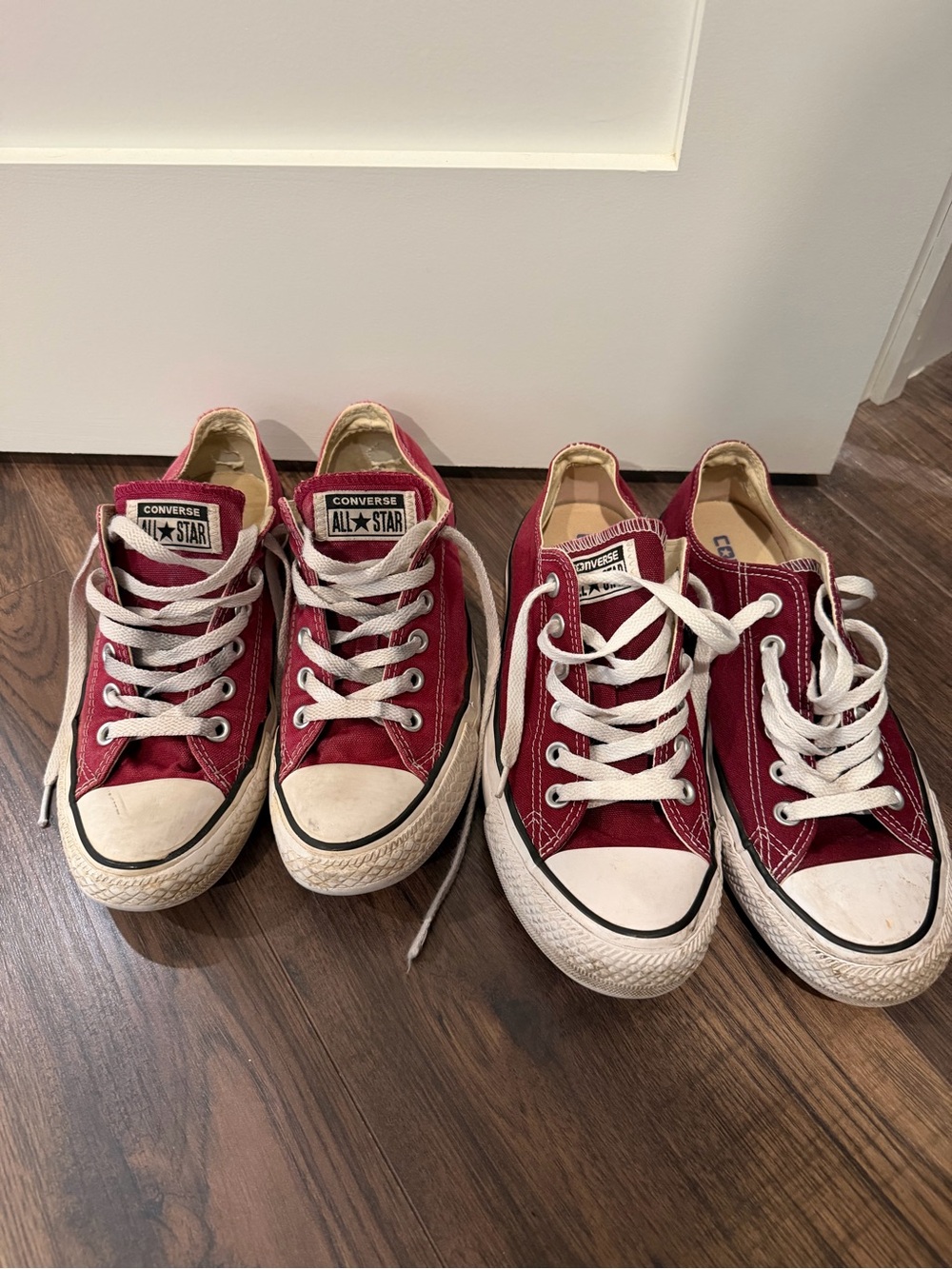 Burgundy converse *read description*